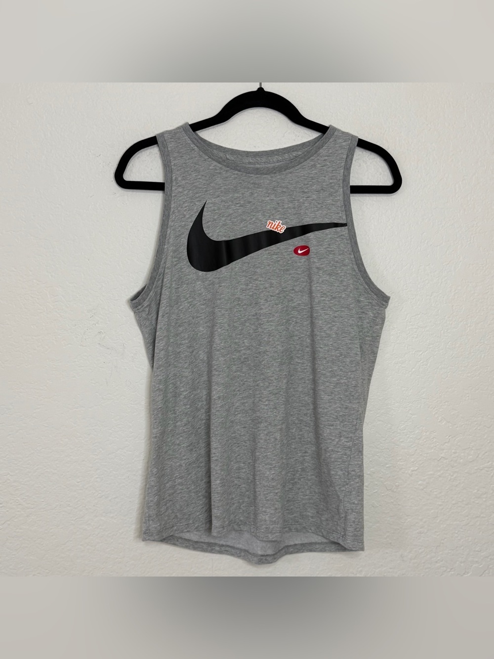The Nike Tee Dri-Fit Gray Cotton Poly Sleeveless Tank Top Women’s Size Medium